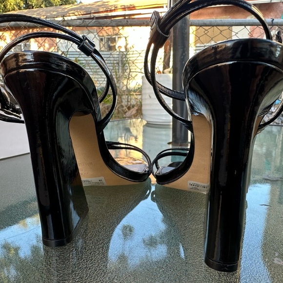 Aqua Women's Strappy High Heel
Round Toe Ankle Strap, Black, 9B NWOB - Picture 10 of 14